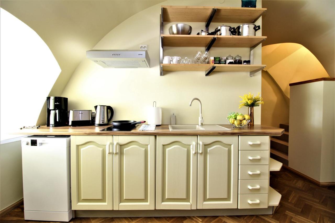 Tallinn City Apartments Kohtu Residence Buitenkant foto